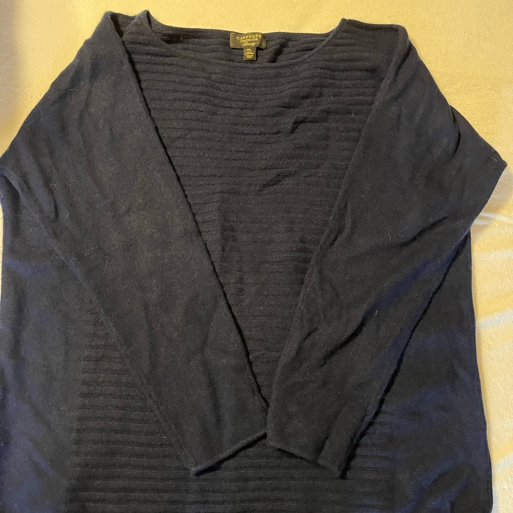 Navy Blue Cashmere sweater